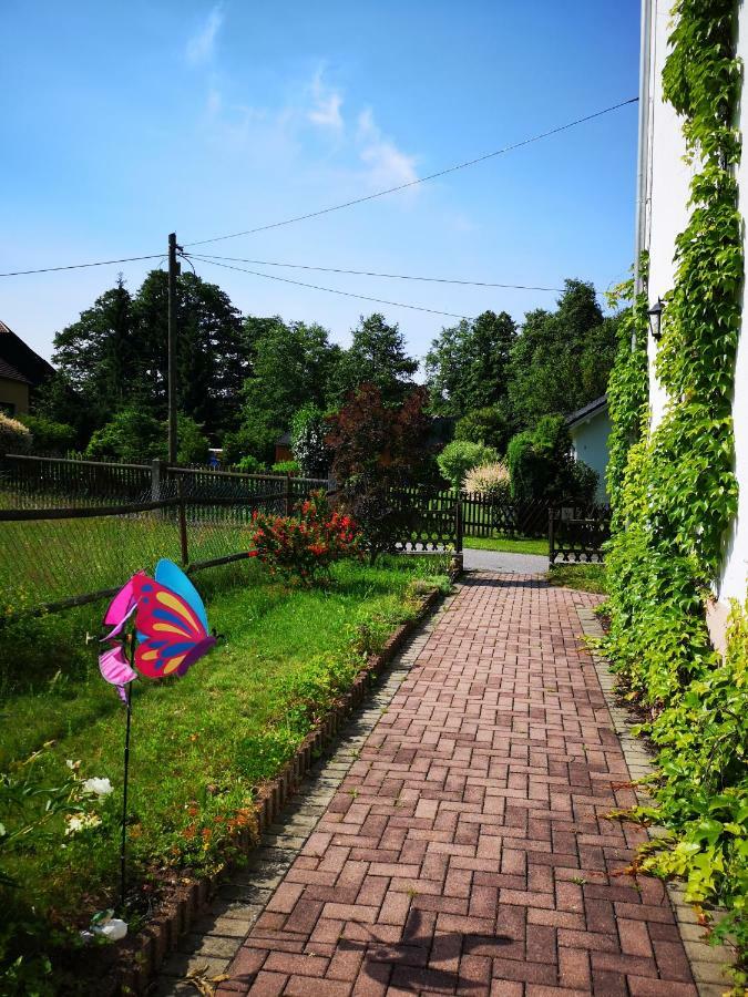 Ferienwohnung Am Wald Tharandt Luaran gambar